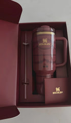 The Valentine’s Day Quencher H2.0 Flowstate™ Tumbler | 40 OZ